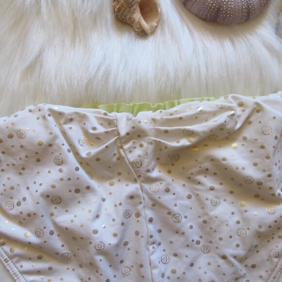 VS | String Bikini Bottom with Rhinestone and Gold - Picture 9 of 10